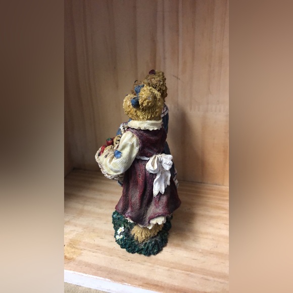 Boyd’s Bears Lauren & Jan Strawberry friends - Picture 4 of 5